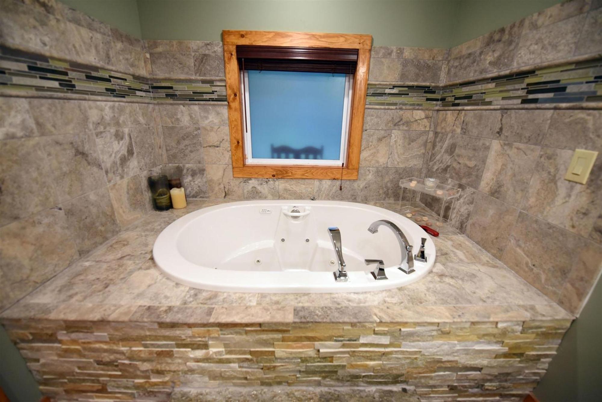 Hawk Haven- Blue Ridge Villa Morganton Bagian luar foto
